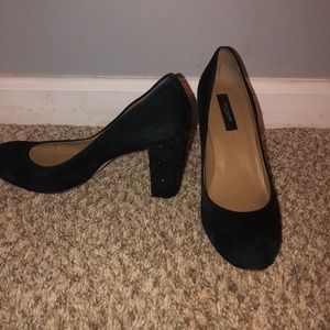 Ann Taylor Glitter block heel size 8.5